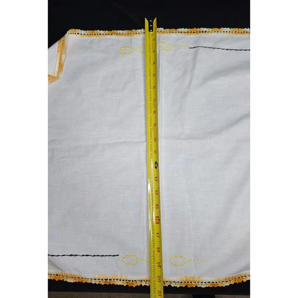 Vintage Embroidered Table Runner – Yellow Floral with Crochet Trim – 19.5
